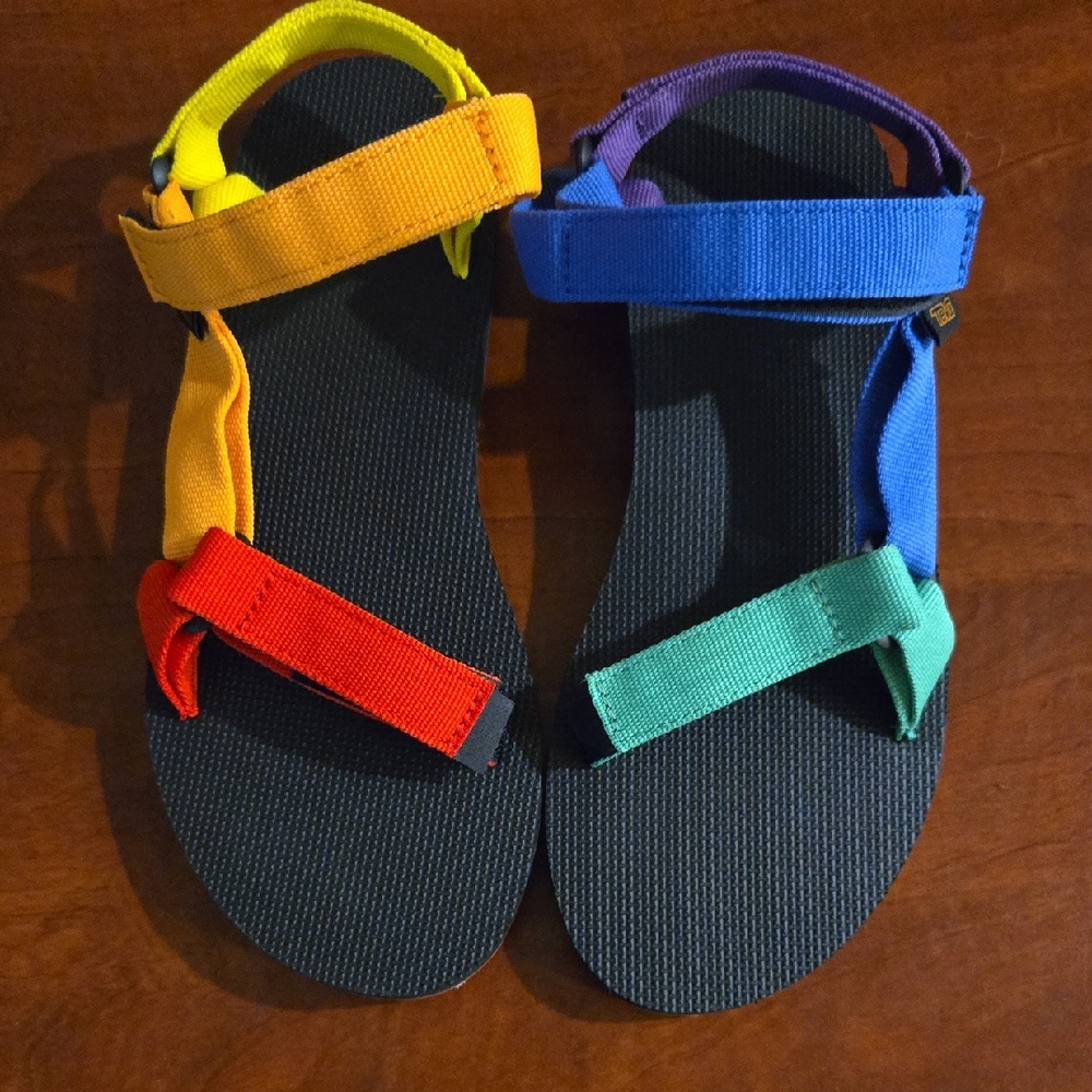 Teva Rainbow Strap Sandals